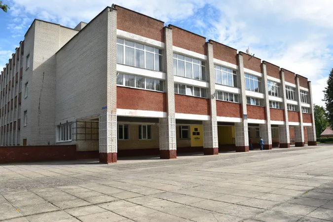 У луцькій школі капітально відремонтували спортзал