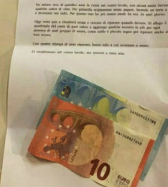 «Погуляв» і втік: чоловік повернувся до бару через 15 років, щоб сплатити рахунок