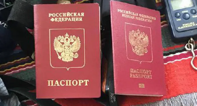 У Сарнах затримали росіянку, яка «здавала» ворогу координати техніки ЗСУ (фото)