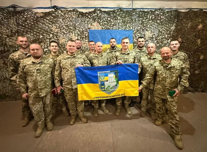 Нагородили волинських прикордонників, які боронять Харківщину