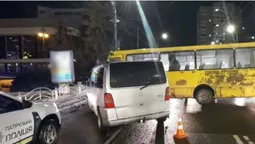 Водії були тверезі: у поліції прокоментували ДТП з маршруткою в центрі Луцька (фото)