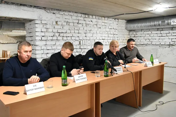Начальник Волинської ОВА Рудницький поспілкувався з мешканцями Камінь-Каширщини (фото)