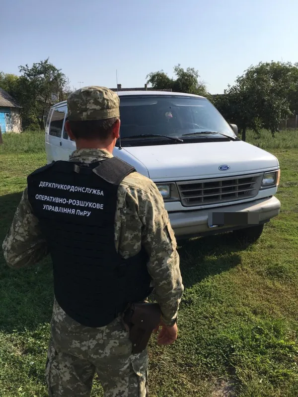 На Волині викрили канал незаконного ввезення з Білорусі нафтопродуктів (оновлено, фото)