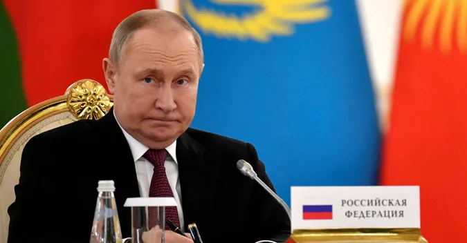 Дуже скоро путіну доведеться обирати між зброєю і маслом для народу, – Боррель