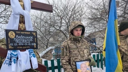 Зник понад рік тому: на Волині попрощаються із воїном Володимиром Вавринюком (фото)