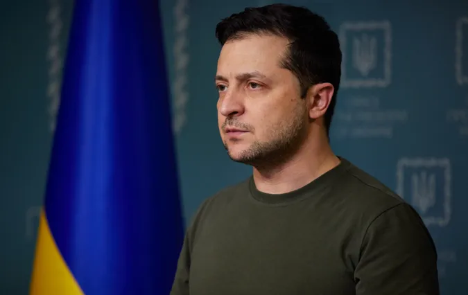 «Прошу Генштаб надалі не ухвалювати таких рішень без мене», – Зеленський про дозвіл на виїзд