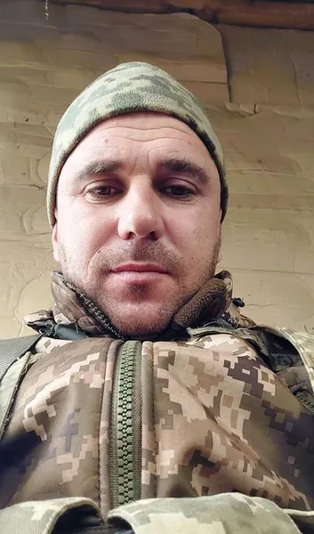 У Луцьку рідним загиблих прикордонників вручили їхні нагороди (фото)