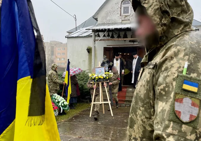 Зупинилось серце: на Волині провели в останню путь захисницю Ольгу Кулікову (фото)