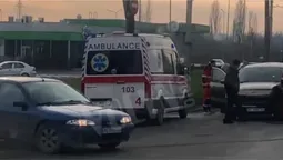 Масова ДТП біля «Кромберг і Шуберт» у Луцьку: розбиті авто і затори (відео)