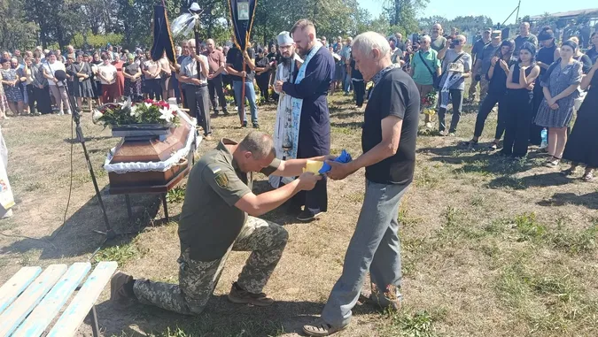 На Волині в останню путь провели Захисника Василя Мотринчука (фото)