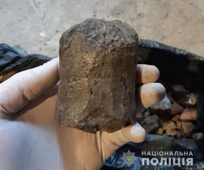 У ковельчанина вилучили пів кілограма бурштину (фото)