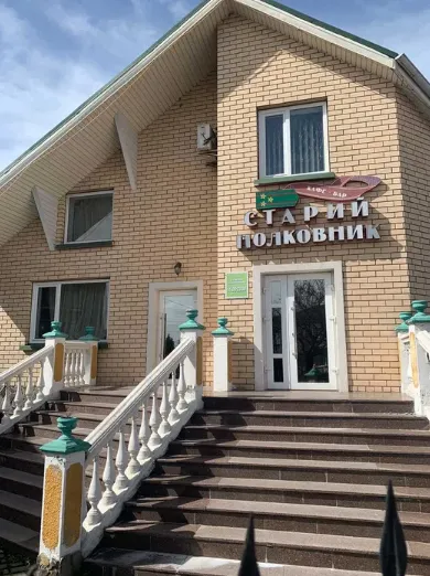 У Луцьку продають ресторан біля військкомату (фото)