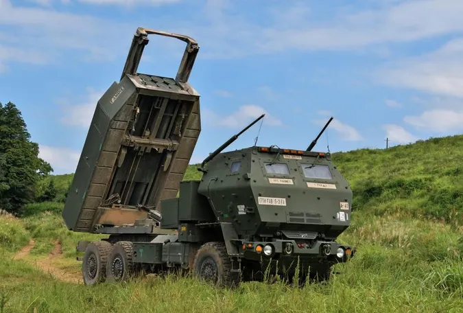 США схвалили терміновий продаж трьох установок HIMARS для України