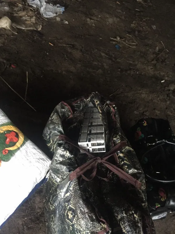На Волині знайшли 16 ящиків контрабандних сигарет (фото)