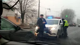 Допоміг депутат: у Луцьку водій «втаранив» дідуся і втік (фото)