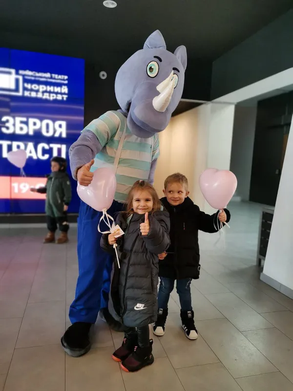 У «Смугастому носорозі» відсвяткували День святого Валентина (фото)*