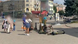 У центрі Луцька 75-річний дідусь обікрав волонтера (фото)