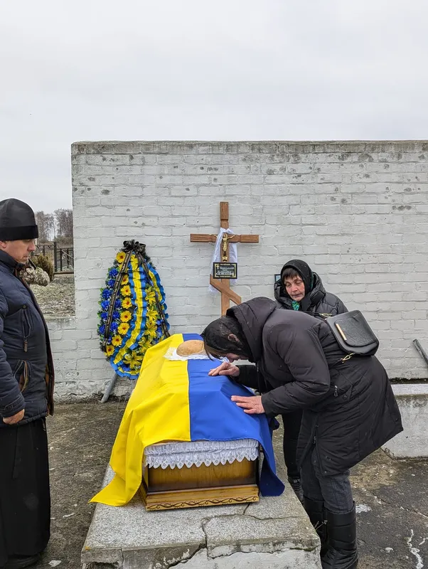 Воював десять років: на Волині попрощалися із 33-річним бійцем Олегом Гарасимлюком (фото)
