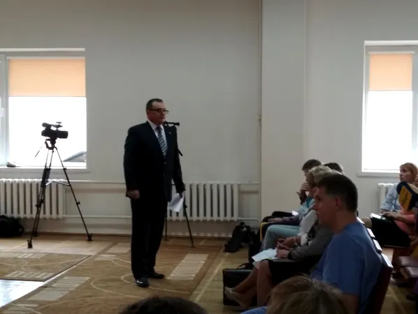 Голова постійної комісії з питань соціального захисту населення, охорони здоров’я, материнства та дитинства Волинської обласної ради Олександр Зінчук