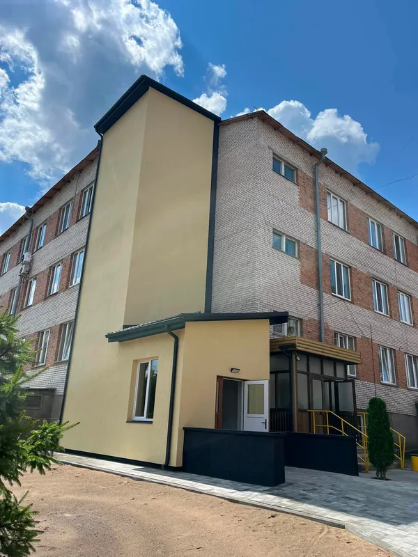 У Камінь-Каширській лікарні запрацював медичний ліфт із найбільшою вантажопідйомністю на Волині