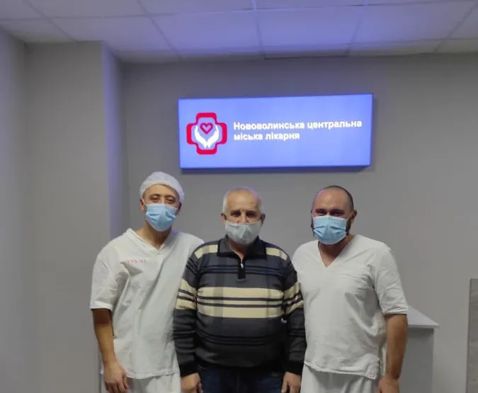 У Нововолинську проктологи одночасно прооперували сімох пацієнтів (фото)