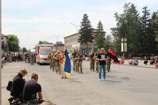 Був вогнеборцем-добровольцем: на Волині попрощались із Олександром Камінським