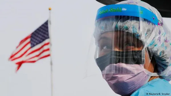 У США здорових людей навмисно інфікують COVID-19
