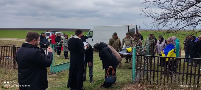 На Волині попрощалися із загиблим воїном Сергієм Йосенком (фото)