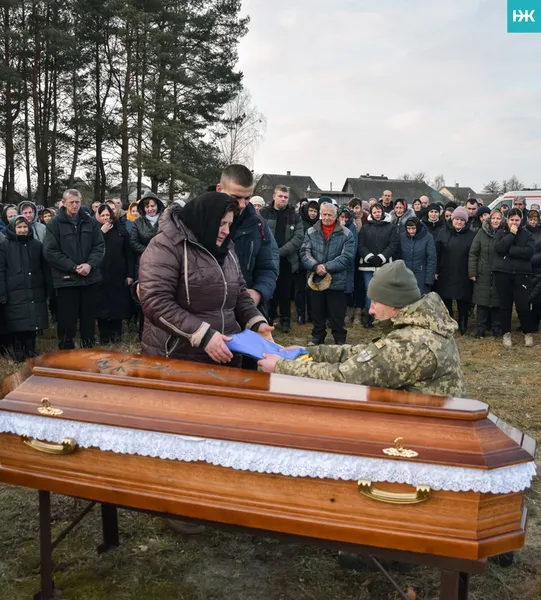 На Волині попрощалися із юним захисником Богданом Абрамовичем (фото)