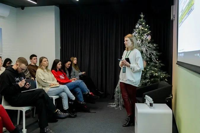 Чому для маркетингу та PR потрібні стратегії: у центрі Дія.Бізнес в Луцьку провела лекцію маркетологиня Ірина Новосад