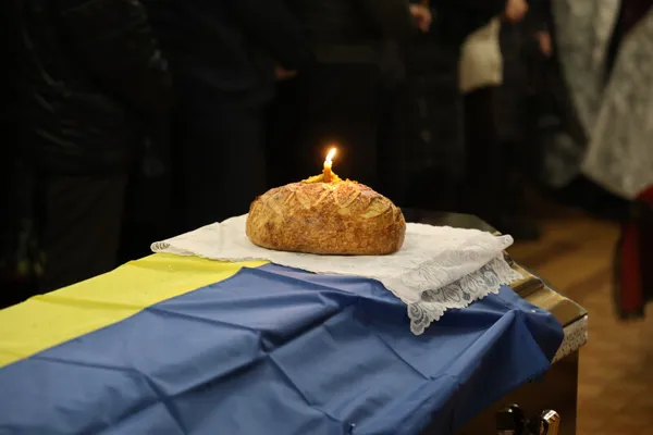 Луцьк попрощався одразу з двома Героями – Олександром Веремчуком та Костянтином Голубом (фото)