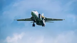 Опублікували нові фото військових польотів над Луцьком