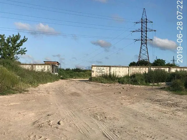Луцькі муніципали прозвітували, як борються зі смородом (фото)