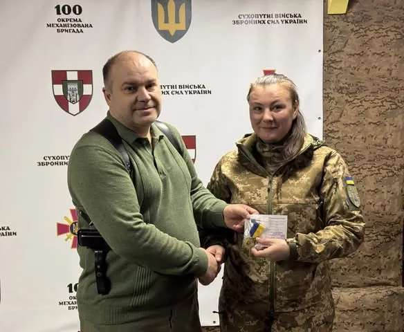 Бійців волинської «Сталевої Сотки» відзначили медалями за оборону Торецька (фото)
