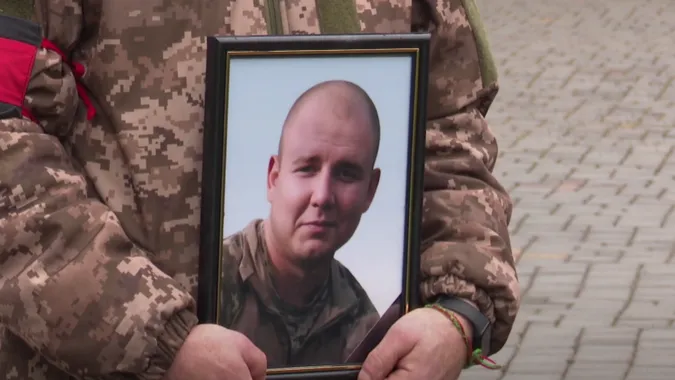 У Луцьку попрощалися із захисником В'ячеславом Шкапоїдом (відео)