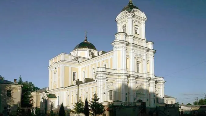 Богослужіння із луцького собору транслюватимуть на Суспільному