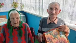 Понад 90 років кожному: у громаді на Волині привітали подружжя довгожителів