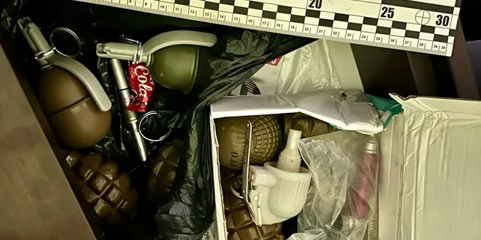 У Луцькому районі в хаті дебошира знайшли дев'ять гранат (фото)
