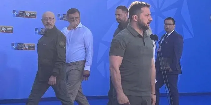 Матимемо запрошення в НАТО, коли дозволять умови безпеки, – Зеленський