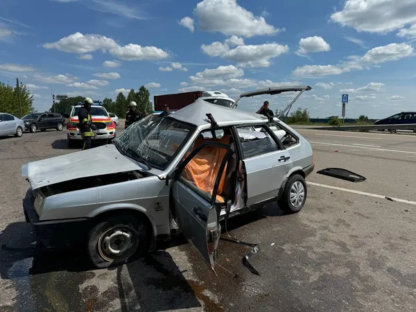 На Волині – жахлива аварія: є загибла та п'ятеро постраждалих (фото, відео)