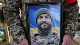 На Волині попрощалися з Героєм Сергієм Гузем (фото)