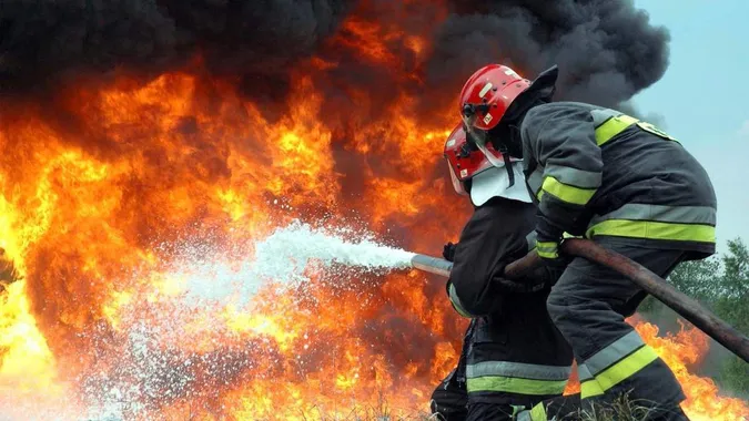 У Луцьку горіла господарська споруда