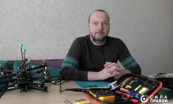 Волиняни паяють десятки FPV-дронів по кухнях та гаражах (відео)