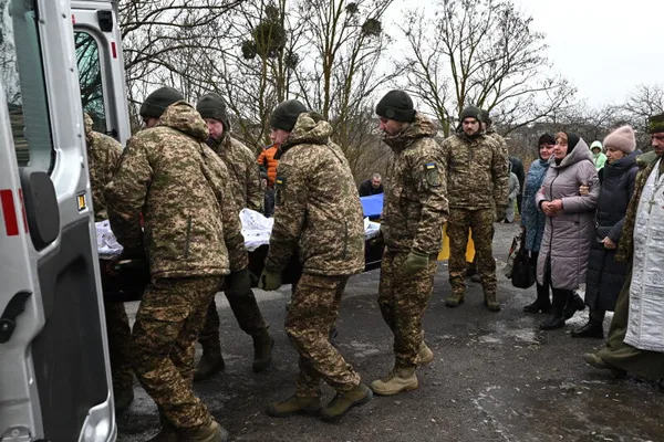 У селі біля Луцька попрощались із полеглим захисником Олександром Гавришем (фото)