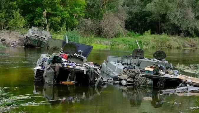 Близько 53 300 окупантів, 2175 танків, 244 літаки: втрати ворога на 13 вересня