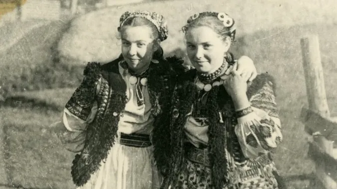 Музей Івана Гончара запустив онлайн-виставку з фотографіями українців минулих століть (фото)