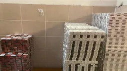 У «Ягодині» прикордонники виявили в мікроавтобусах понад 10 тисяч пачок сигарет (фото)