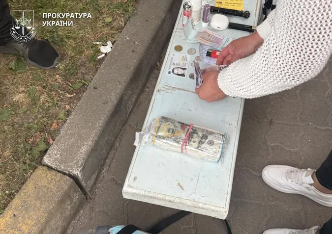 В Івано-Франківську жінка продала новонароджене дитя за 20 тисяч доларів (фото)