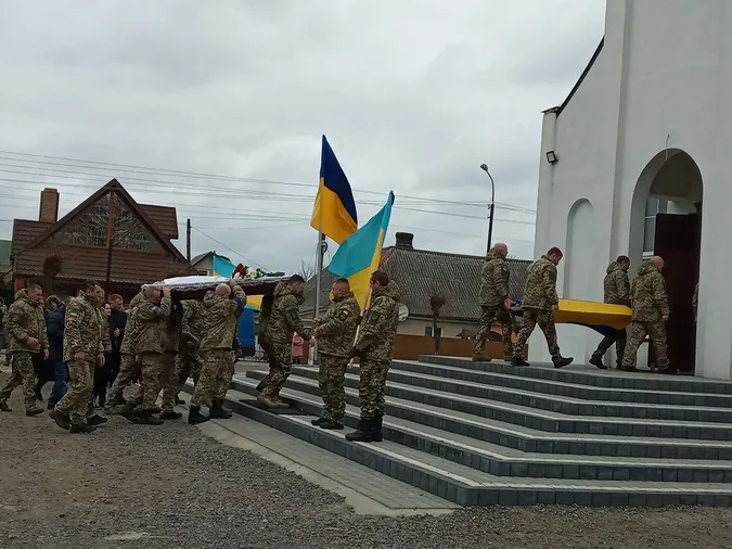 Волиняни зустріли загиблого Героя Віктора Сіжука (фото)