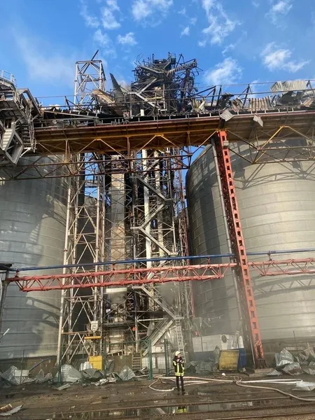 Russia attacked two Black Sea ports at night: grain terminals damaged